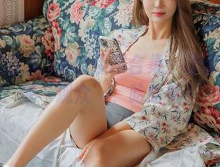 Bomi(普美)的体操服合集：让你一秒变成‘观众’，哈哈哈！