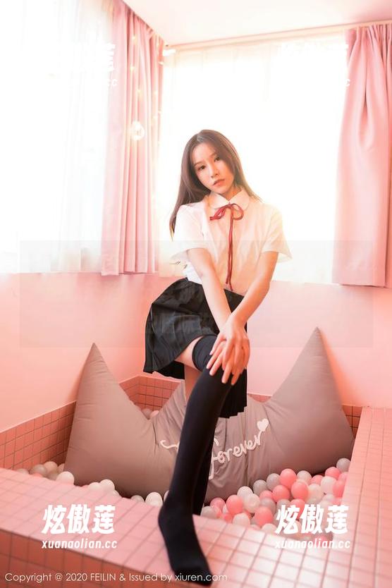 Feilin嗲囡囡-文芮jeninfer Feilin嗲囡囡 - 文芮jeninfer的写真里,甜心茫茫,分享那种说不清的似懂非懂的暧昧滋味。