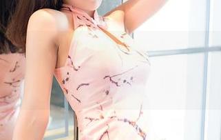 Feilin嗲囡囡 – 流氓小巫女白色写真，不小心又掉进了美的陷阱，谁能拒绝啊？