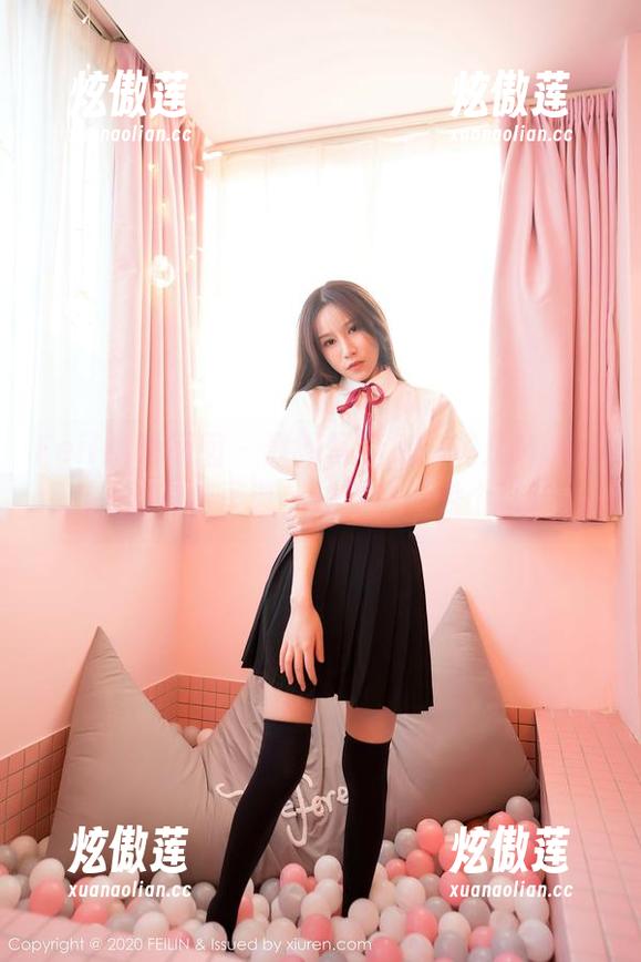 Feilin嗲囡囡-芷儿Momoko Feilin嗲囡囡 - 最新写真集:芷儿Momoko的奇特圣诞,过节也能秀个够!