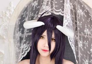最新写真集，KaYa萱把暗黑修女的气质拎得恰到好处，真心厉害。