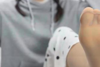 MSLASS梦丝女神 – 噢，梦素和复古楼的性感美配合得天衣无缝，我这颜值焦虑又开始了