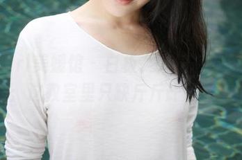 MyGirl美媛馆 – 白板、桌椅、李李七七喜喜：这教室里只缺斤斤计较的美图！