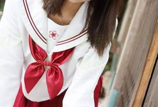 MyGirl美媛馆 – 打破传统，王馨瑶私拍校服，风格极了！