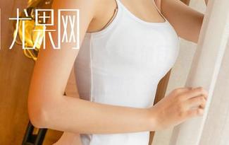 UGirls尤果网 – 阿依努尔瓦娅御姐风，原图里有多少不为人知？资源少不了哦！