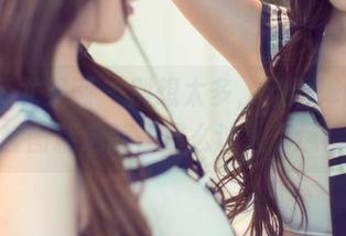 UGirls尤果网 – 别想太多，颜爱泽的圣诞套图精选就是那么让人着迷！