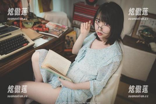 高清，Uhye(이유혜)的内衣图包，关键在于那种随意的气息