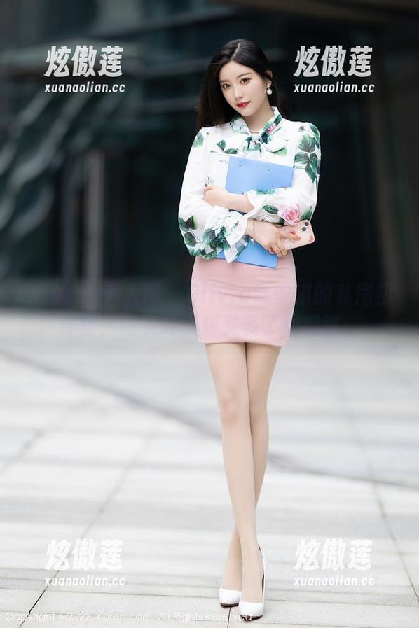 Xiuren秀人网-Olivia童安琪 Xiuren秀人网 - Olivia童安琪的私房初体验,内衣写真却又多了些细腻。