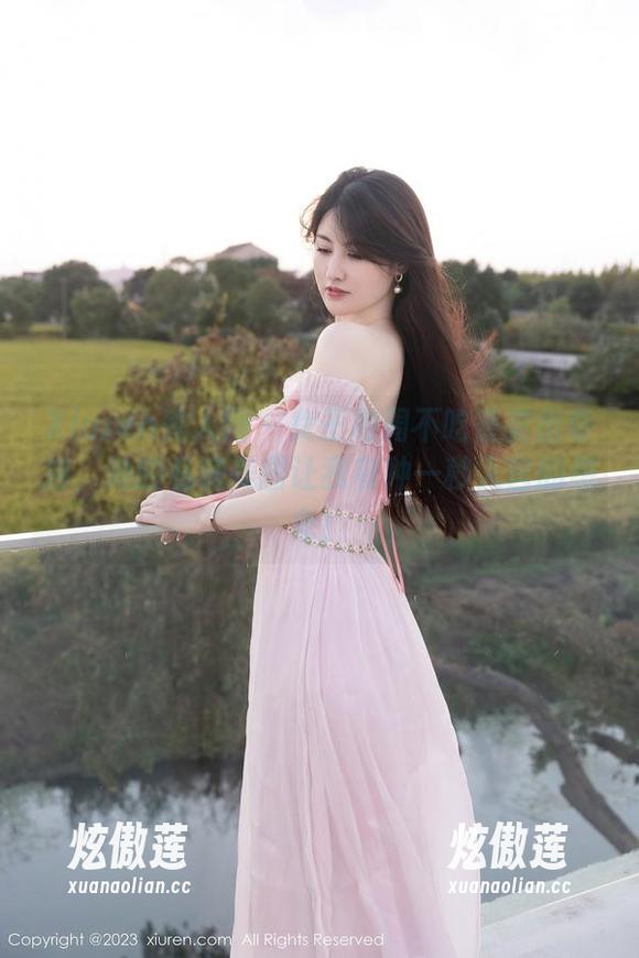 Xiuren秀人网-周周不吃香菜 Xiuren秀人网 - 女王周周不吃香菜出奇招,她的私房美图让我有种一秒入宫的想象!