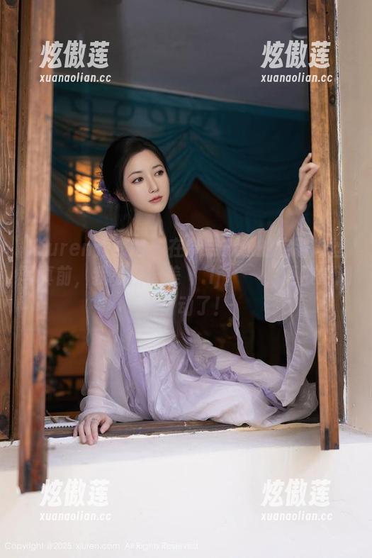 Xiuren秀人网-奈奈Fox Xiuren秀人网 - 在奈奈Fox的定制肉丝写真前,我不仅被美شبljдар,更被这潮流打动了!