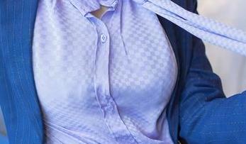 Xiuren秀人网 – 一句话总结龙女宝宝的镂空私房图集：图就在那里，脑洞却无从开窍。