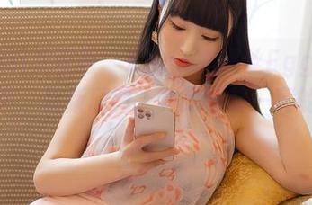 YouMi尤蜜荟 – Egg_尤妮丝Egg的粉色梦游，最新原图，真是眼前一亮的颜色啊～