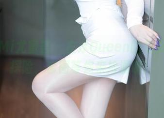 YouMi尤蜜荟 – 左冰Queen的免费袜子探险，套图等你来捡漏哦！