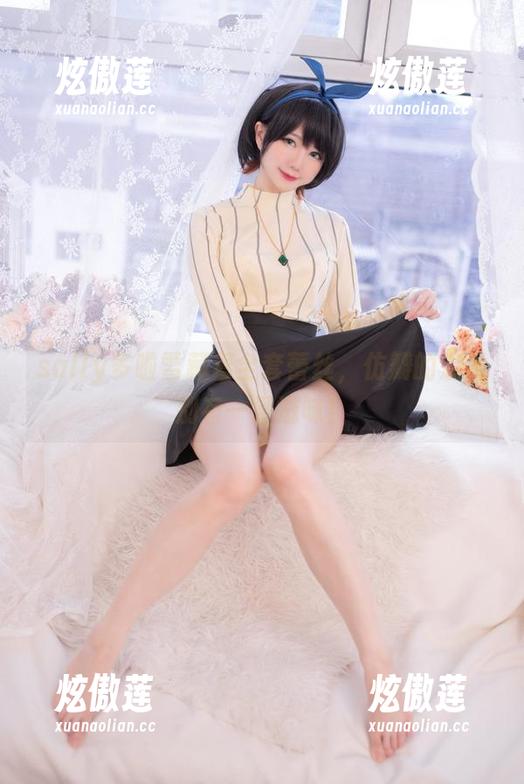 sally多啦雪 sally多啦雪藏着全套蕾丝,仿瓣的温柔别有一番滋味!