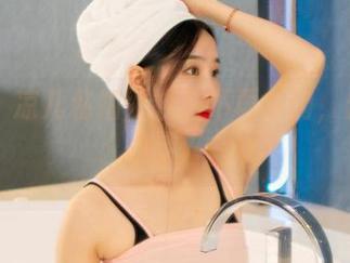 丽柜 – 凉儿私拍，校服不再单调，出乎意料的精彩
