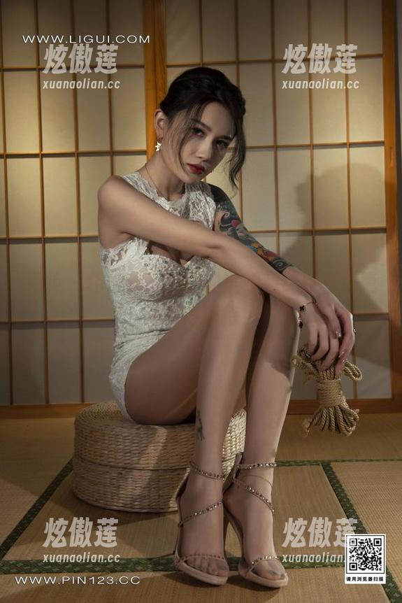 丽柜-甜甜 丽柜 - 相信我,甜甜的美脚和免费图包绝对值得期待!