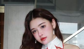 微密圈 – 一卷白丝陪着于芷晴，作品里的每个细节都让我想多想！