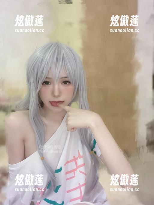 倦倦喵 倦倦喵的全集写真,温柔得像细雨中的猫咪