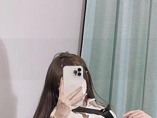 微密圈 – 观看兔宝妮to如何与飞溅的水滴共舞，淋浴间的样子特别有戏？