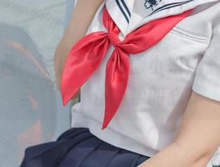 兔玩映画：班级里的制服小姐姐，私房图当然要不伤同学的心。