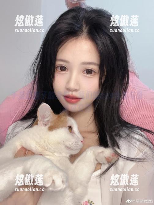 千反田鹿子 千反田鹿子的身影,我们的cos合集与身体链交错