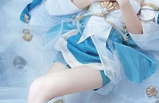 来，欣赏南宫的圣诞写真，柔和中带点靡靡之音？