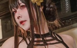 咔喵KANEKO的魅魔，私房画卷中，隐隐约约，那种偷心的姿态。