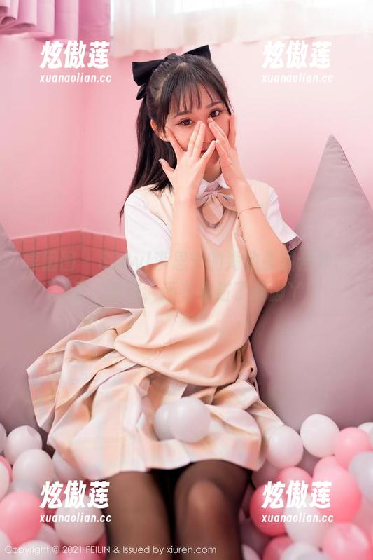 嗲囡囡-SiByl李思宁 嗲囡囡 - SiByl李思宁的海边美图合集:沙子、海浪,还有我脏了的脚丫!