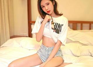 嗲囡囡 – 这个SiByl李思宁的学妹私拍，图包超卷