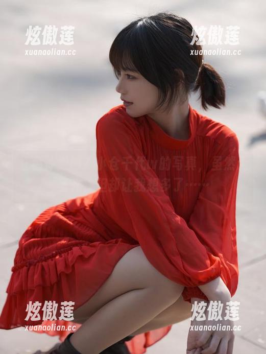 小仓千代w 红色体操服?小仓千代w的写真,虽然无圣光,但却让我想多了……