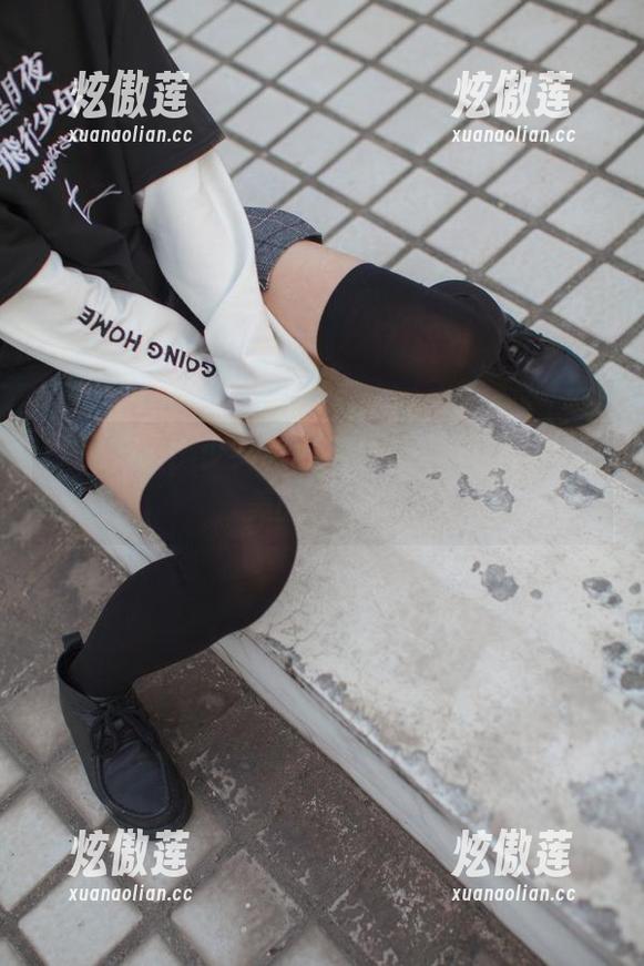 少女秩序 图片来了!少女秩序黑丝篇,沙发成了最美的舞台!