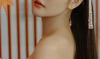 尤蜜荟 – 密谋一场审美革命，小KK的御姐写真，原图太烧脑，脑中一片空白…