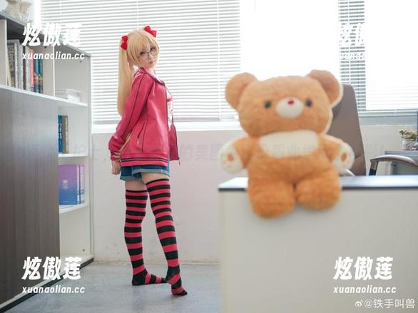 幼水铃衣 不止于护士,幼水铃衣的美图为这份职业增添了色彩!