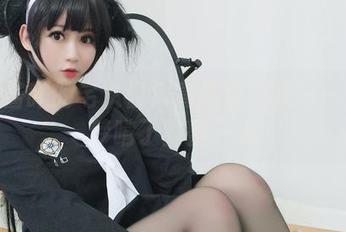 是依酱吖的宅女日常高清作品集——被宅梦啃了整整一天