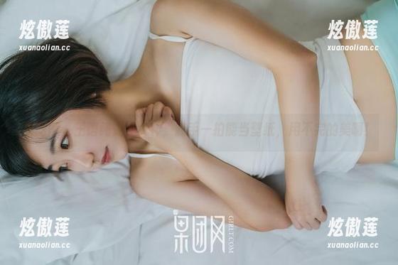 果团网-王语纯 果团网 - 王语纯变身女神,随手一拍能当壁纸,用不完的美啊!