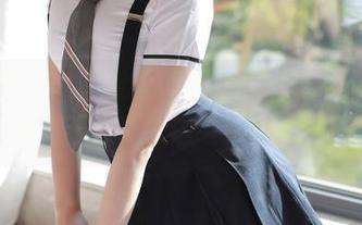 模范学院 – 论优优的兔女郎写真，那娇俏的姿态，简直让人想给她投喂胡萝卜！
