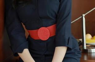模范学院 – 为啥你还不看程程CC的内衣分享？我也是醉了