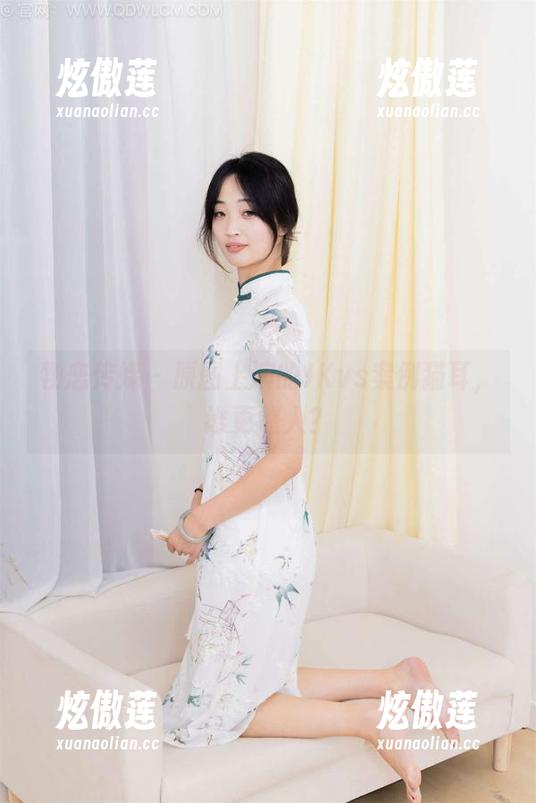 物恋传媒-案例猫耳 物恋传媒 - 原图上演的JKvs案例猫耳,谁更迷人?