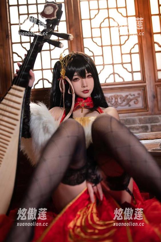 玉汇yuuhui的裤里丝套图：干脆下载吧，你也是一位观察者