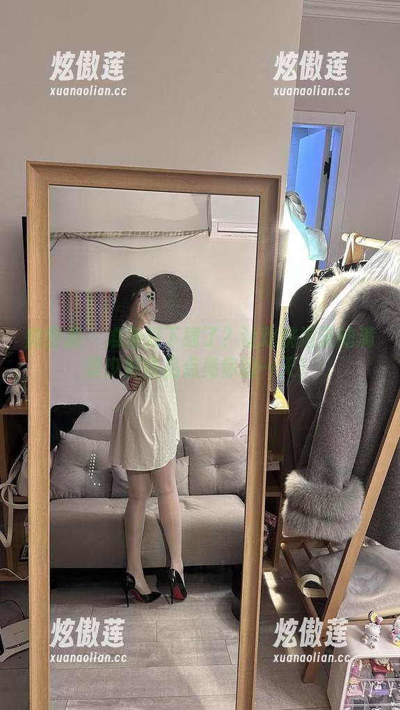 玫桃泡芙 微密圈 - 准备好下载了?让玫桃泡芙的满级少妇作品点亮你的一天!