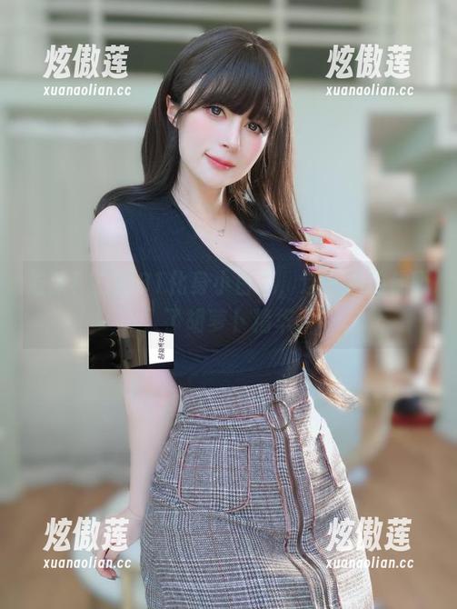 白银81 最新!白银81化身小白兔,这一秒仿佛吸入了胡萝卜精华。