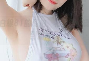 也许是白银81的私拍，将美腿的概念提升到新高度