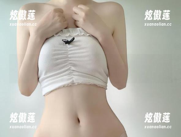 相扑猫 微密圈 - 相扑猫的另一面,极品身材的图片和作品真让人摸不着头脑...