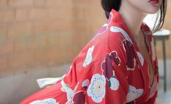 秀人网 – 睡裙美腿，利世私拍原图给你看个彻底！