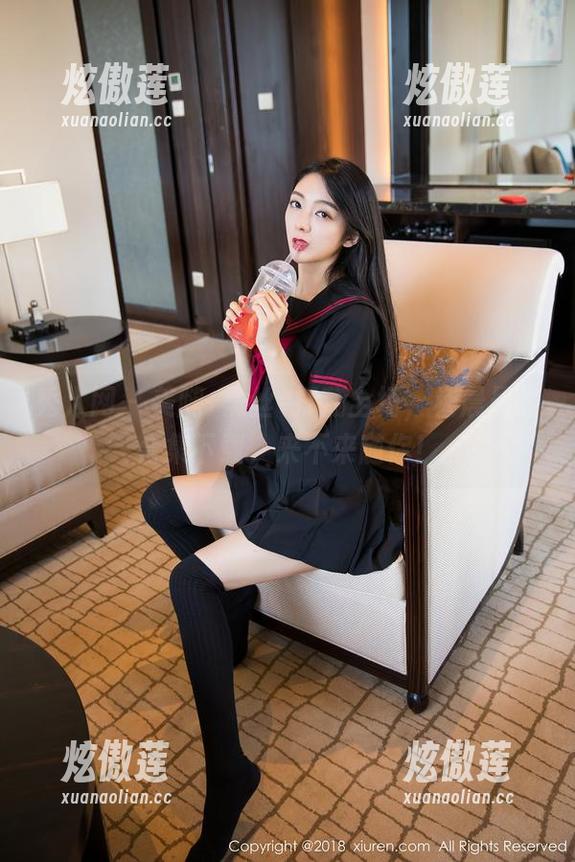 秀人网-杨晨晨 秀人网 - 美腿+黑丝=打翻全场,杨晨晨的合集下载,来不来随你!
