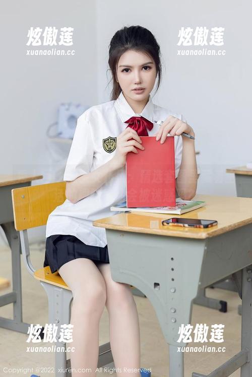 秀人网-灿宝 秀人网 - 灿宝女仆风:精选套图里藏着生活的趣味,你会被迷惑吗?