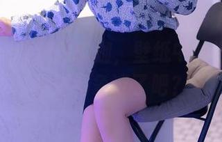 秀人网 – 麦田的瑜伽，壁纸中的选手，越来越有争议了吧？