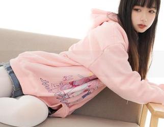 紧急企划 – 小恩的私拍—秘书原图，不得不说，画面有点绝