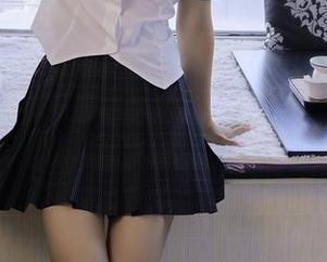 绮梦摄影 – 办公室桃桃精选：当一杯咖啡和几份报告变成灵感难以置信！