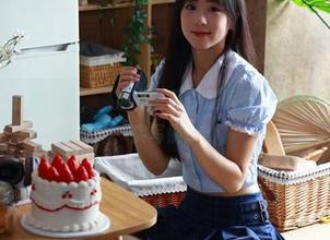 绮梦摄影 – 看这套图，“油亮”不仅是标签，更是阿琳气场的真实写照。